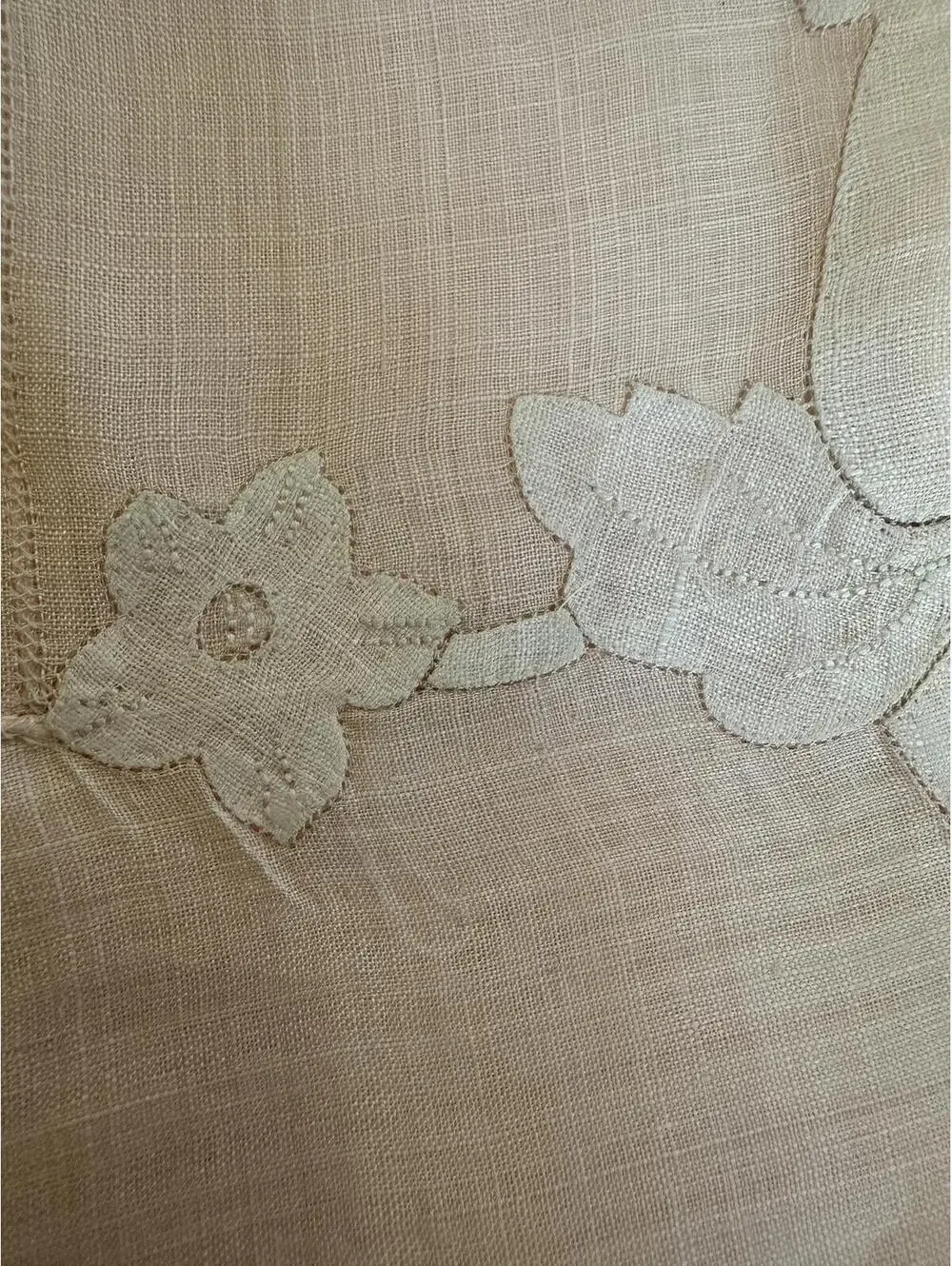 VTG Madeira Style Sheer Pink Linen Tablecloths & Napkins Lot Embroidered Floral